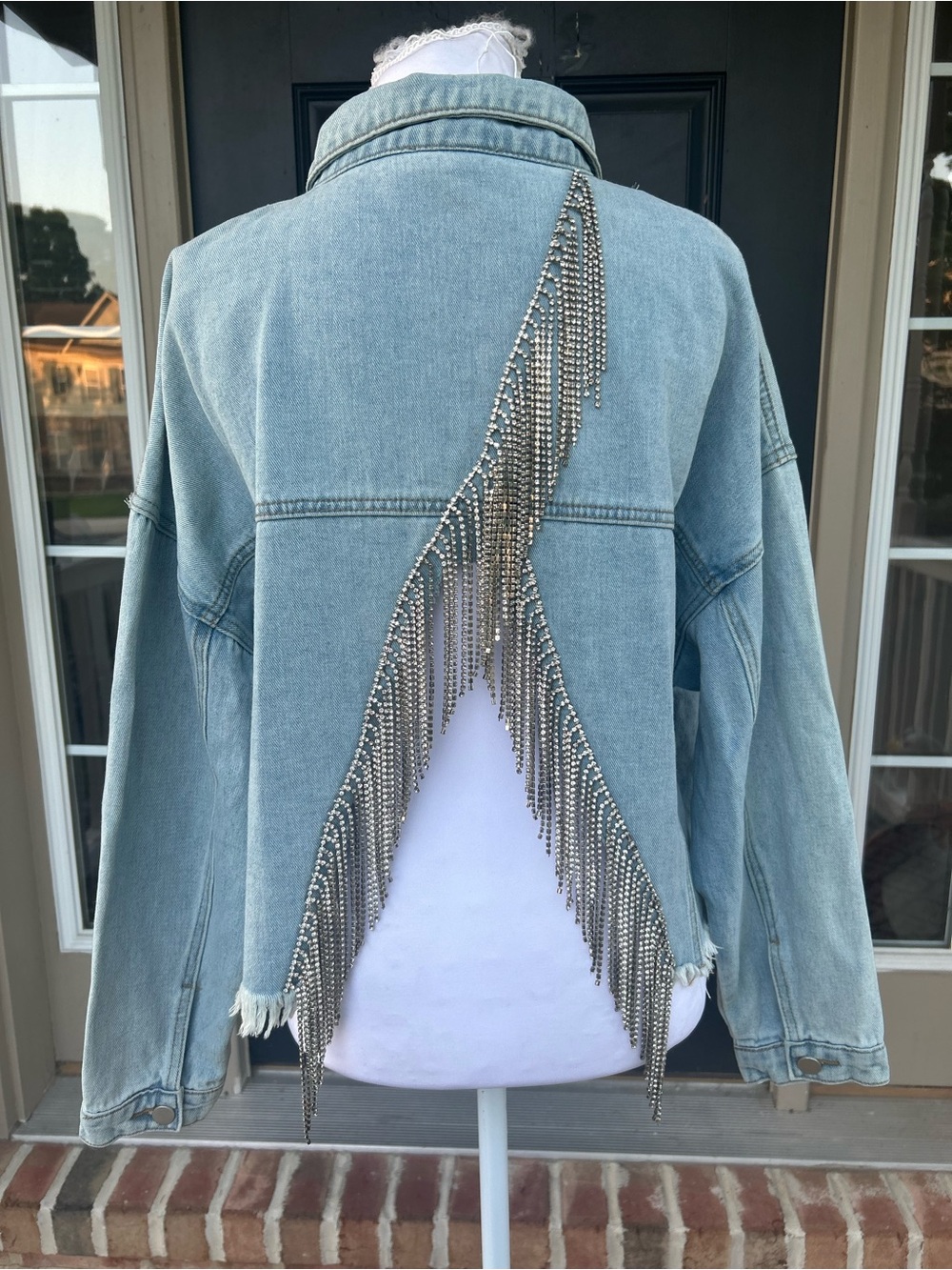 Savanna Jane Rhinestone Fringe Light Wash Cropped Denim Jean Jacket Large